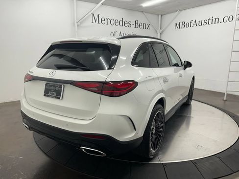Certified 2025 Mercedes-Benz GLC 300 image 7