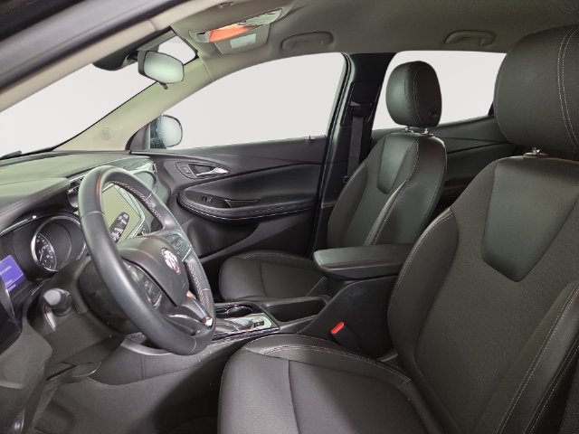 Used 2023 Buick Encore GX Select FWD image 14
