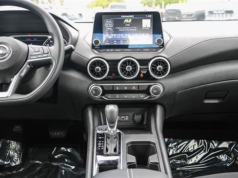 Used 2024 Nissan Sentra SV image 13