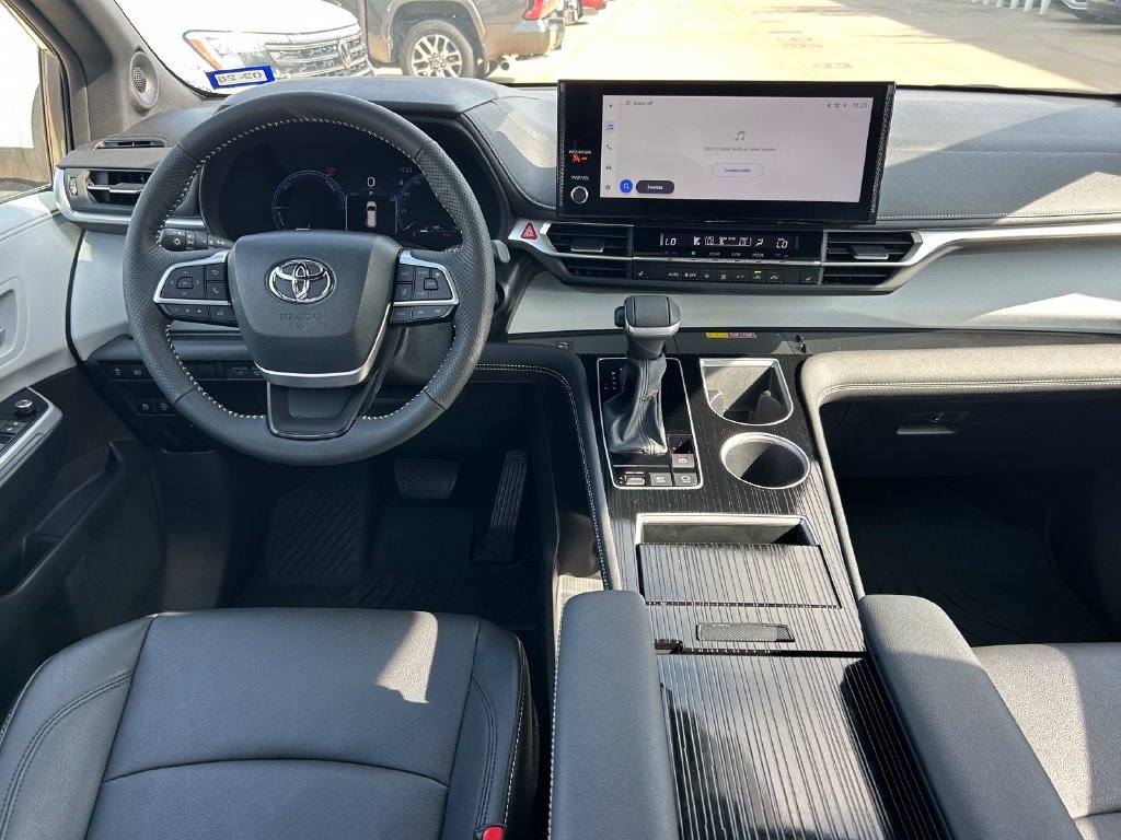 Certified 2026 Toyota Sienna XSE AWD/4WD image 19