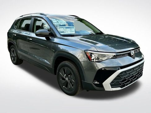 New 2026 Volkswagen Taos S image 3