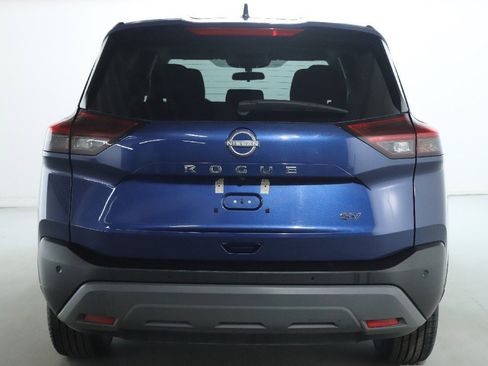 Used 2023 Nissan Rogue SV image 41