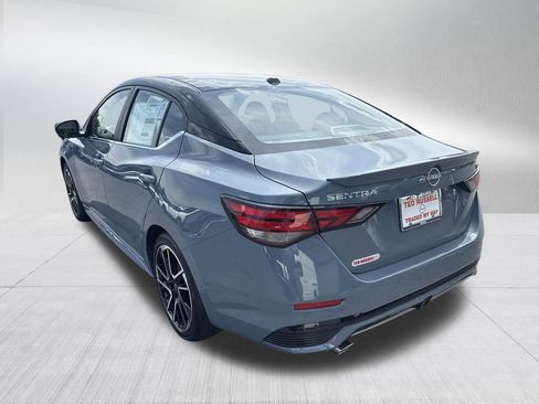 New 2025 Nissan Sentra SR FWD image 5