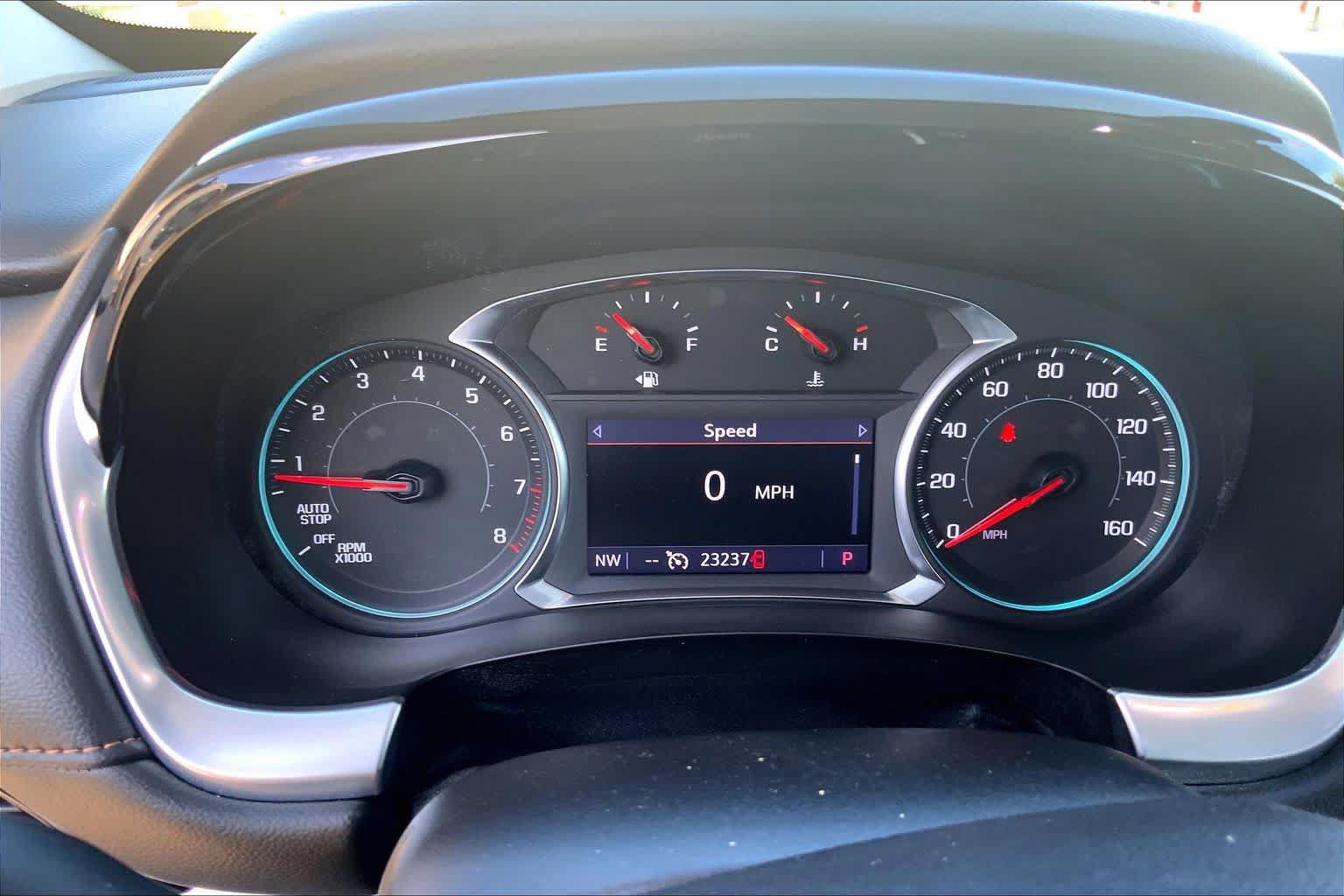 Used 2021 Chevrolet Traverse LT w/ LPO, Floor Liner Package AWD/4WD image 24