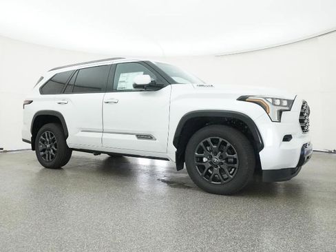 New 2026 Toyota Sequoia Platinum image 28