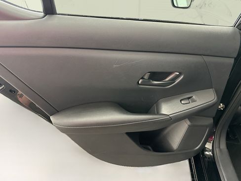 Used 2025 Nissan Sentra S FWD image 26