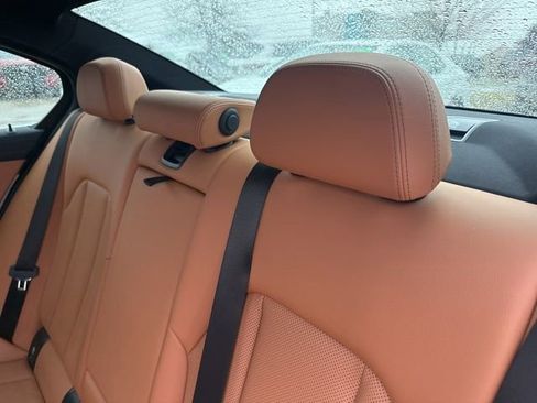 Used 2022 BMW 330e 330e iPerformance w/ Convenience Package image 7