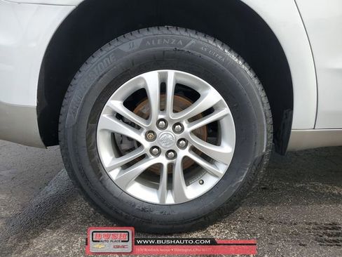 Used 2021 Buick Enclave Essence image 6