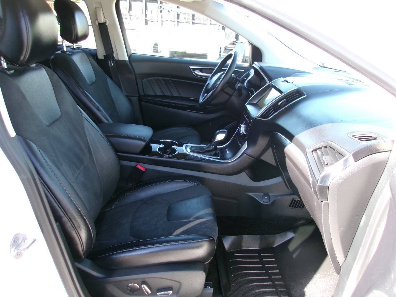 Used 2018 Ford Edge Sport w/ Equipment Group 401A AWD/4WD image 12