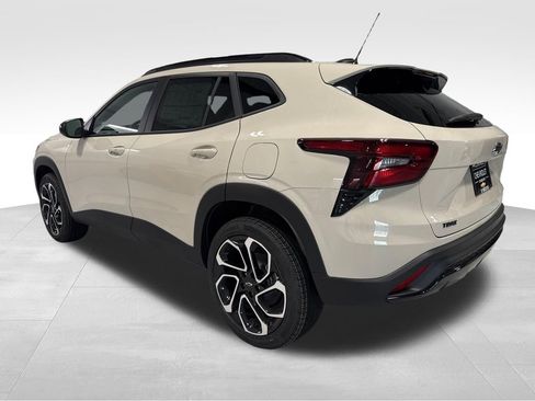 New 2026 Chevrolet Trax RS FWD image 49