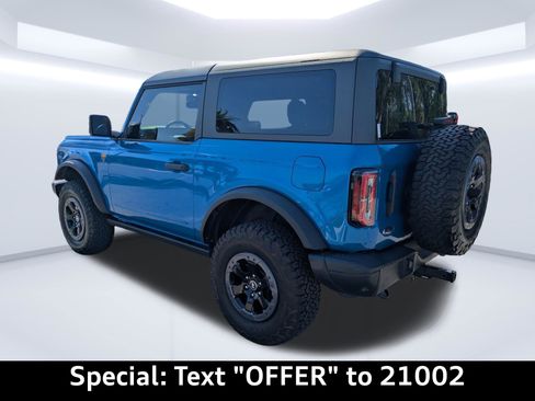 Used 2023 Ford Bronco Badlands image 5