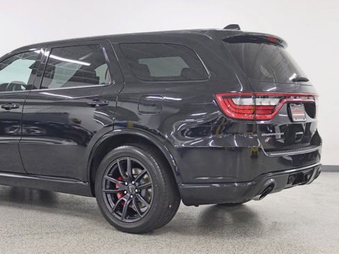 Used 2018 Dodge Durango SRT w/ SRT Interior Appearance Group image 10