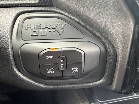 New 2026 RAM 2500 Laramie AWD/4WD image 26
