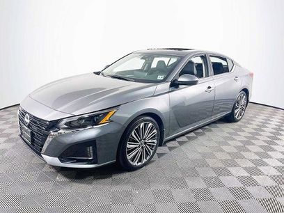 Certified 2025 Nissan Altima 2.5 SL