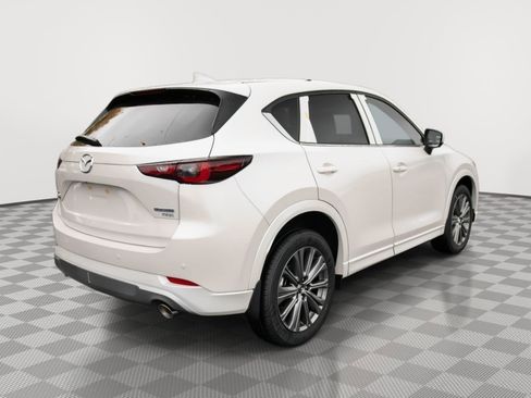 New 2025 MAZDA CX-5 Signature image 7