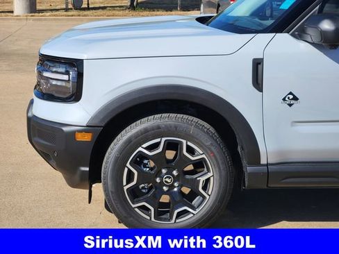 New 2026 Ford Bronco Sport Outer Banks w/ Outer Banks Tech Package+ AWD/4WD image 9