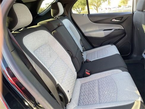 Used 2024 Chevrolet Equinox LT image 28