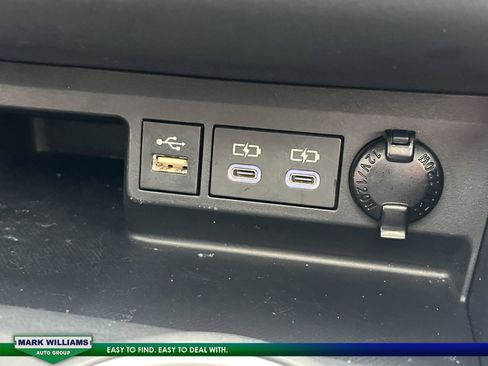 Used 2023 Toyota Highlander XSE image 22