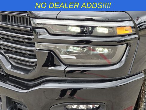 New 2026 RAM 2500 Laramie AWD/4WD image 8