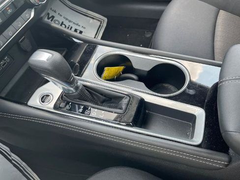 Certified 2023 Nissan Altima 2.5 SV FWD image 20