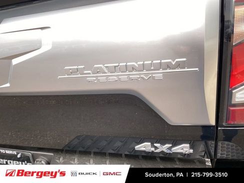 Used 2021 Nissan Titan Platinum Reserve w/ Moonroof Package AWD/4WD image 35