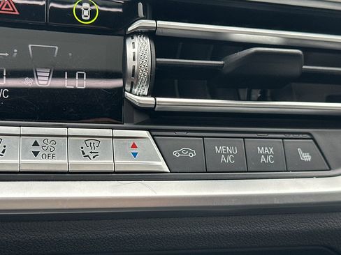 Used 2021 BMW 330e w/ Driving Assistance Package image 30