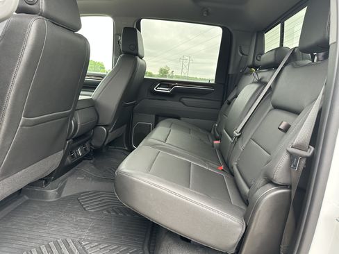 Used 2026 Chevrolet Silverado 3500 LT AWD/4WD image 22