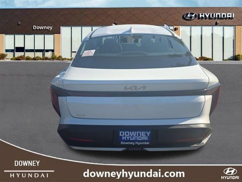 Used 2025 Kia K4 FWD image 4