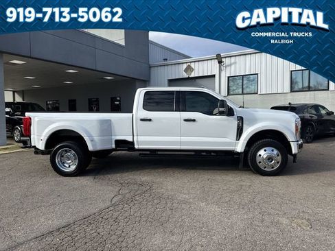 Used 2023 Ford F450 XLT w/ FX4 Off-Road Package image 9