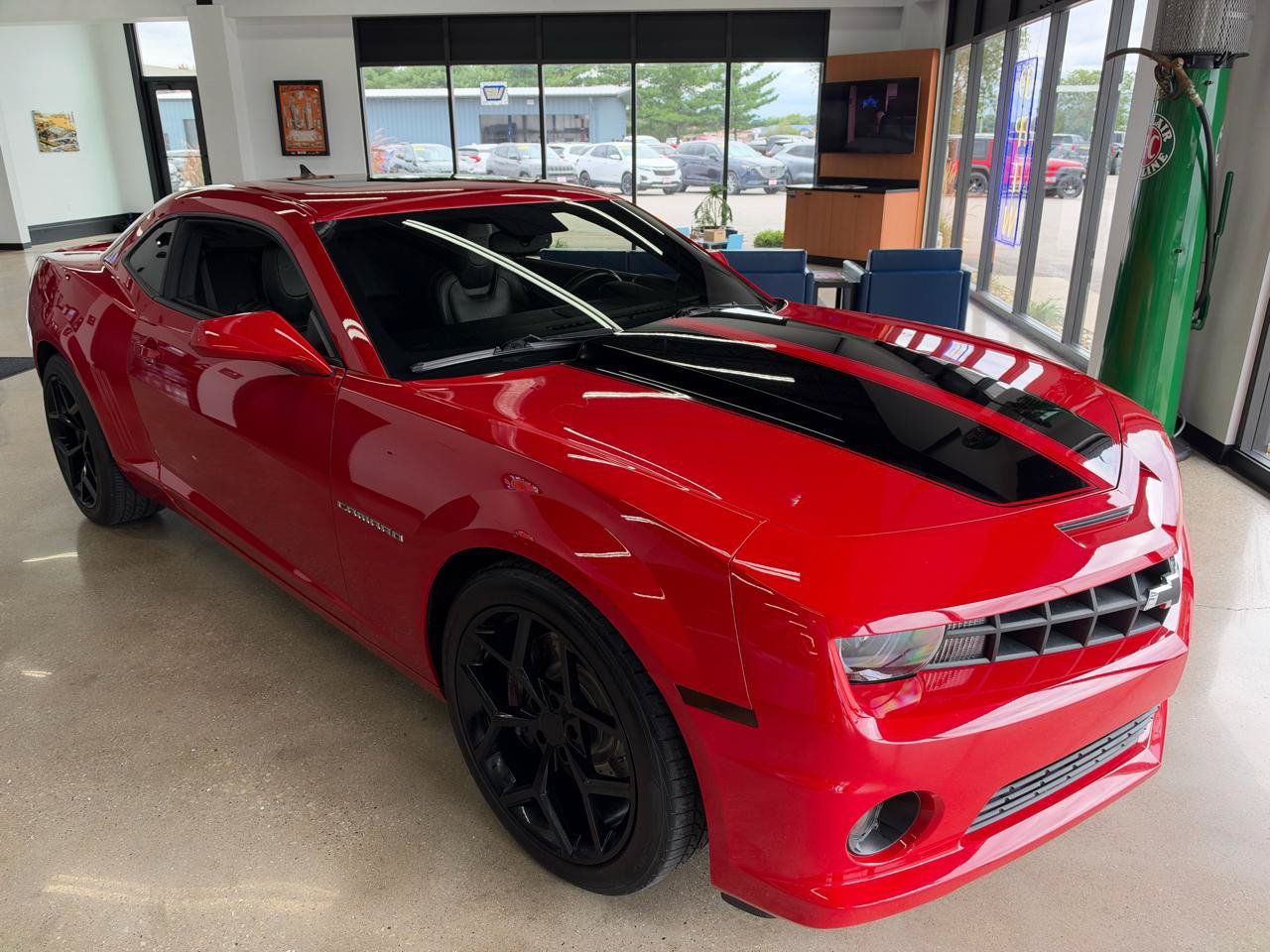 Used 2011 Chevrolet Camaro SS w/ RS Package RWD image 9