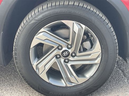 Certified 2022 Hyundai Santa Fe SEL w/ Cargo Package image 9