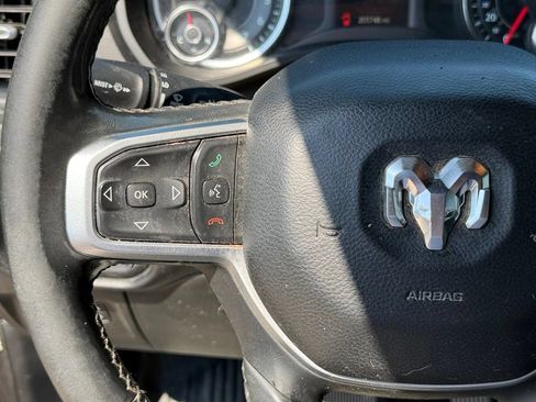 Used 2019 RAM 1500 Big Horn AWD/4WD image 17