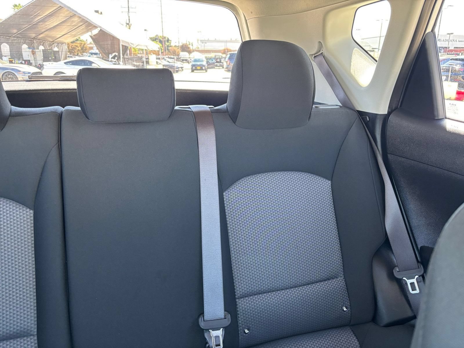 Used 2025 Kia Soul LX w/ LX Technology Package FWD image 36