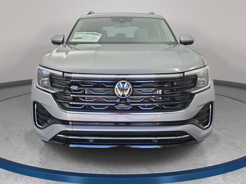 New 2026 Volkswagen Atlas SEL Premium R-Line AWD/4WD image 2