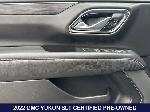 Used 2022 GMC Yukon SLT w/ SLT Luxury Package RWD image 12