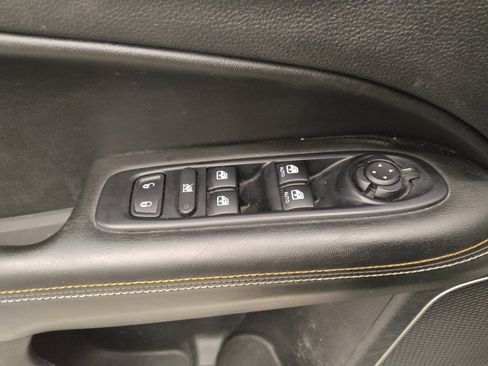 Used 2019 Jeep Compass Latitude w/ Popular Equipment Group AWD/4WD image 27