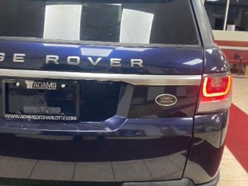 Used 2017 Land Rover Range Rover Sport HSE image 54