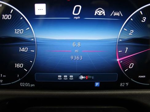 Used 2025 Mercedes-Benz E 450 4MATIC Sedan w/ Driver Assistance Package image 8