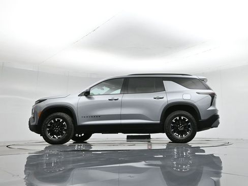 Used 2024 Chevrolet Traverse Z71 w/ LPO, Floor Liner Package image 54