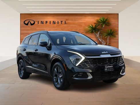 Used 2023 Kia Sportage SX Prestige image 3