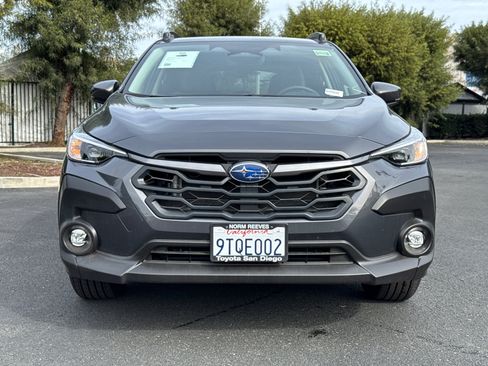 Used 2025 Subaru Crosstrek 2.0i Premium image 5