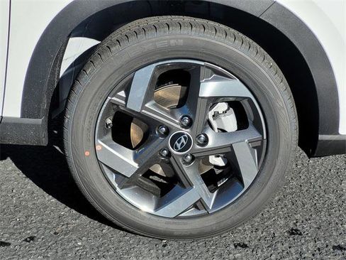 New 2026 Hyundai Venue SEL image 9