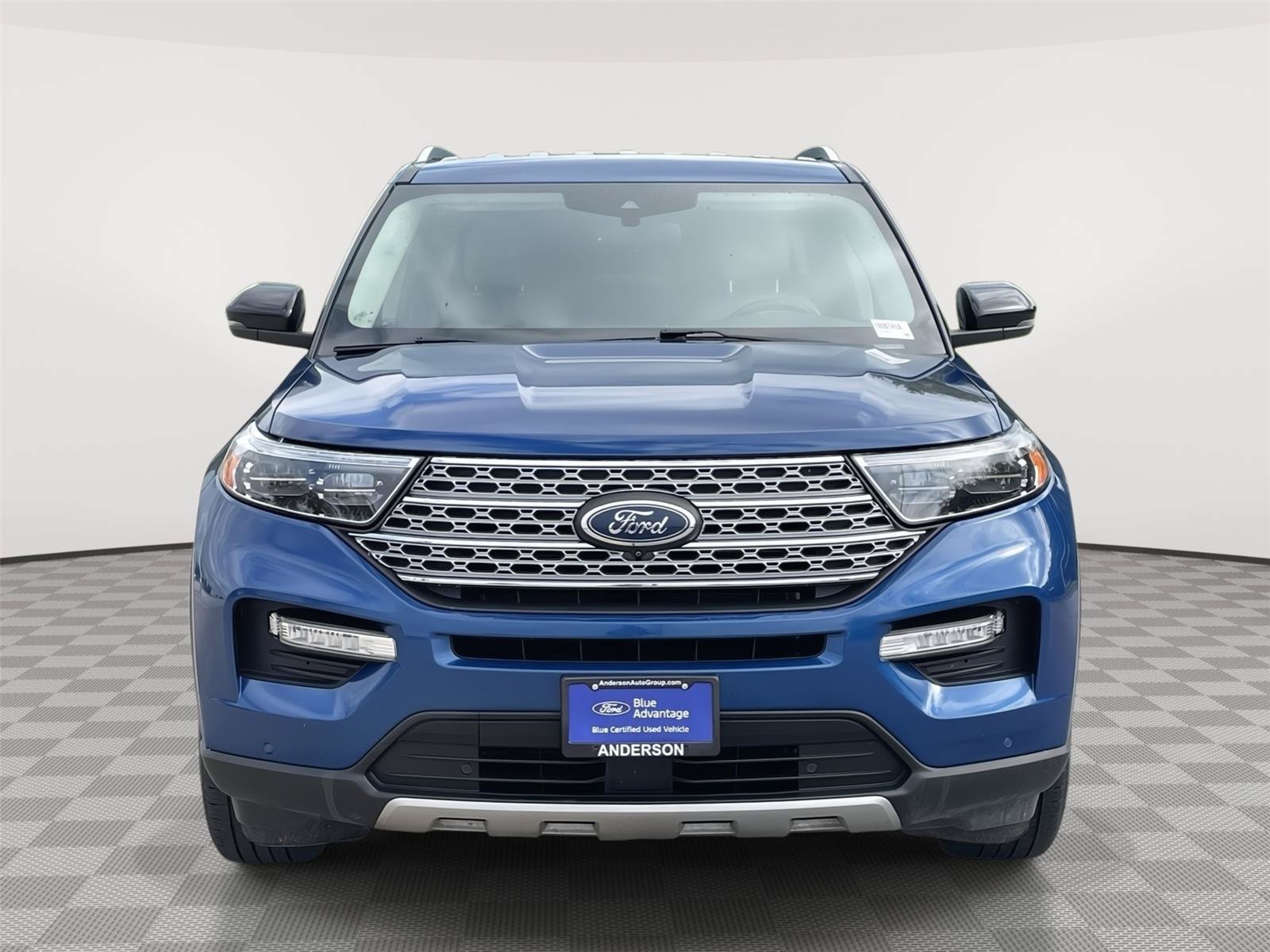 Certified 2021 Ford Explorer Limited AWD/4WD image 4