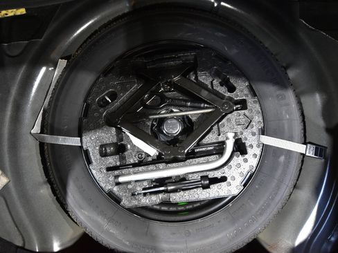 Used 2016 Volkswagen Beetle 1.8T S image 36