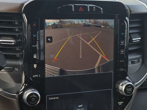 Used 2024 RAM 2500 Laramie image 19