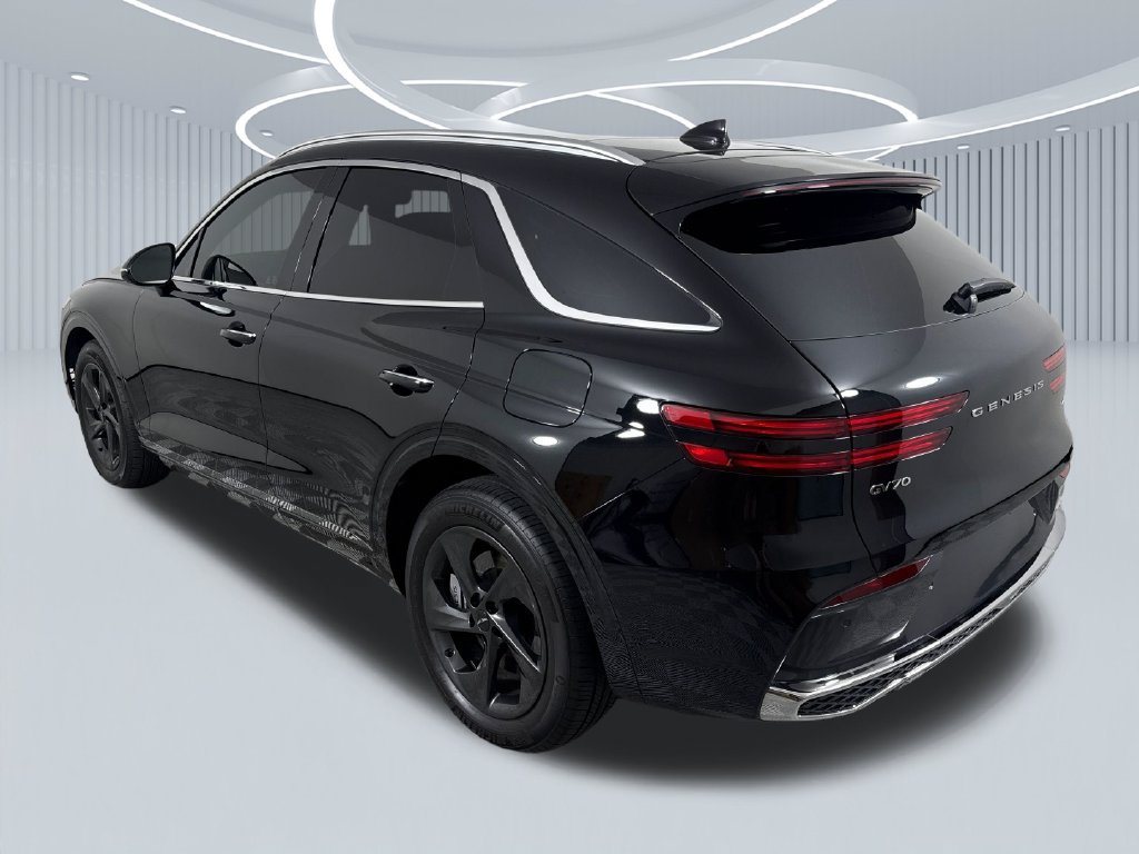 Certified 2026 Genesis GV70 2.5T Select AWD/4WD image 5