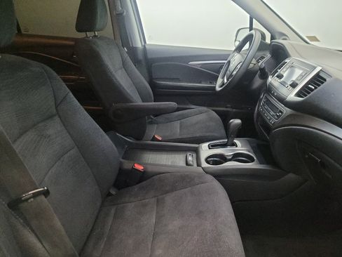 Used 2018 Honda Pilot LX image 21