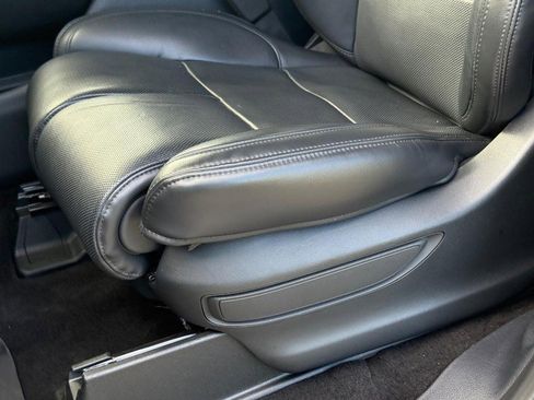 Certified 2023 Lincoln Navigator Reserve image 32