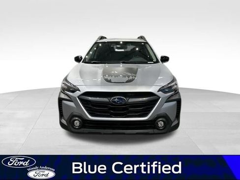 Used 2025 Subaru Outback Premium image 4