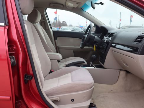 Used 2006 Ford Fusion SEL image 12